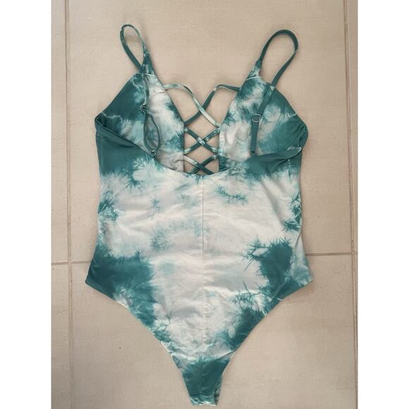 Dippin Daisys Swim One Piece Swimsuit Cut Out Tie Dye Swimwear - Picture 7 of 11
